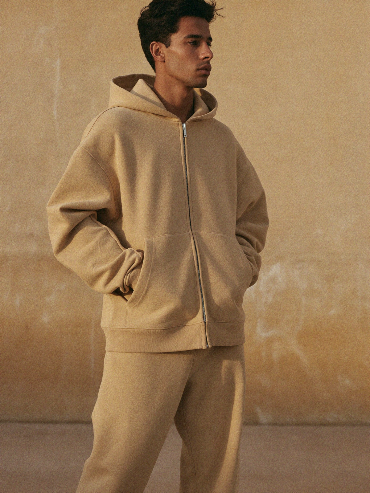 Sand — On body